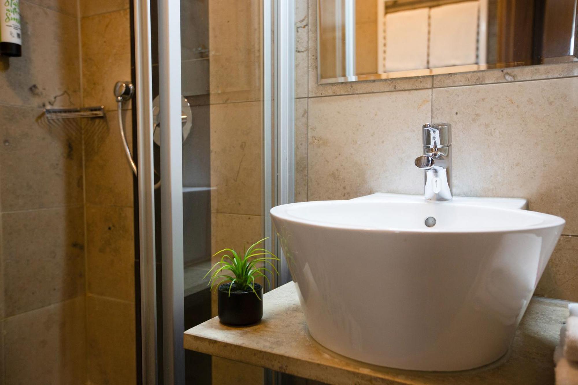 Auwald Hotel インゴルシュタット エクステリア 写真