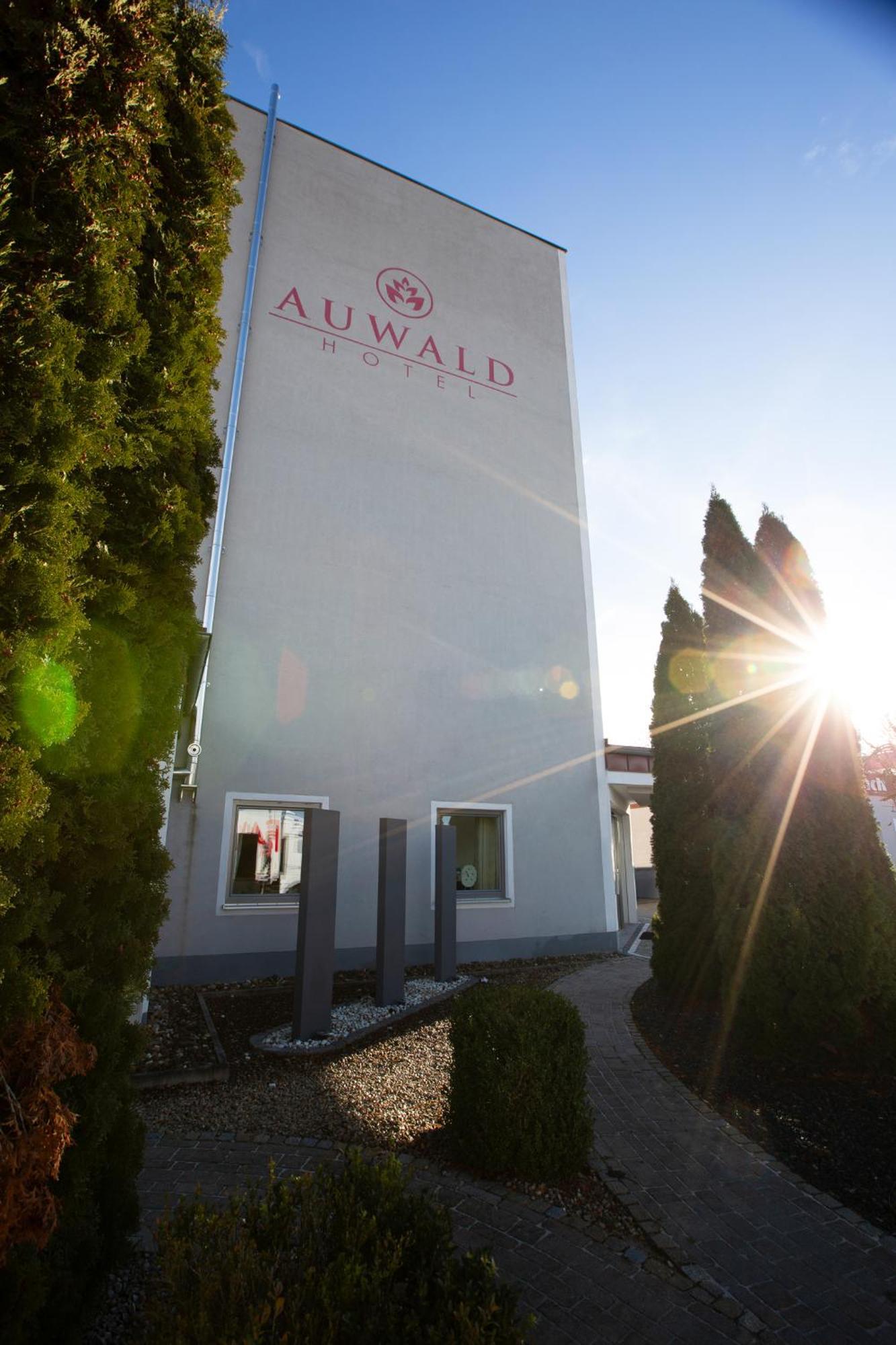Auwald Hotel インゴルシュタット エクステリア 写真